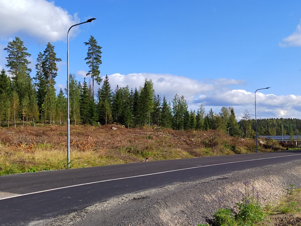 Kuhamäenkadun vapautuvat rakennuspaikat 